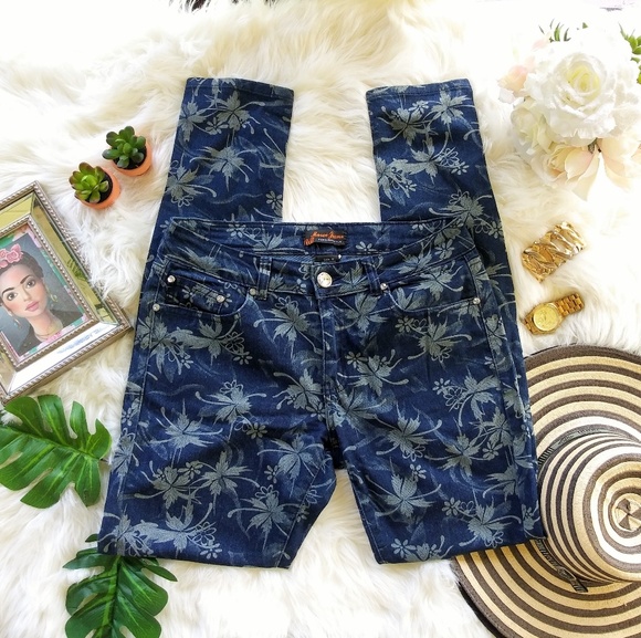 Masoi Jeans - Picture 3 of 4